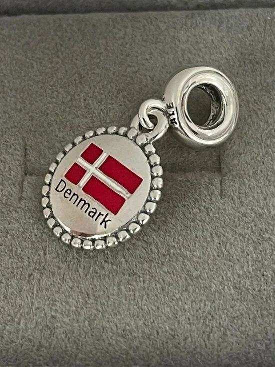 Pandora Denmark Flag Exclusive Charm Pendant - Picture 3 of 4